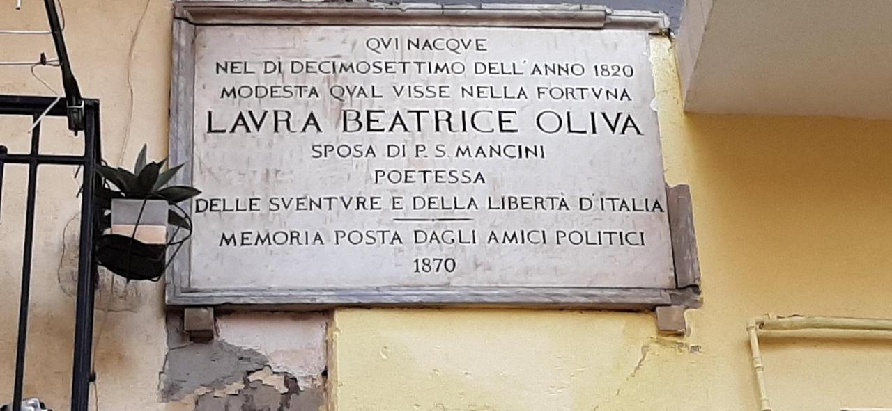 Bed and Breakfast Casa Laura Oliva Mancini Nápoles Exterior foto