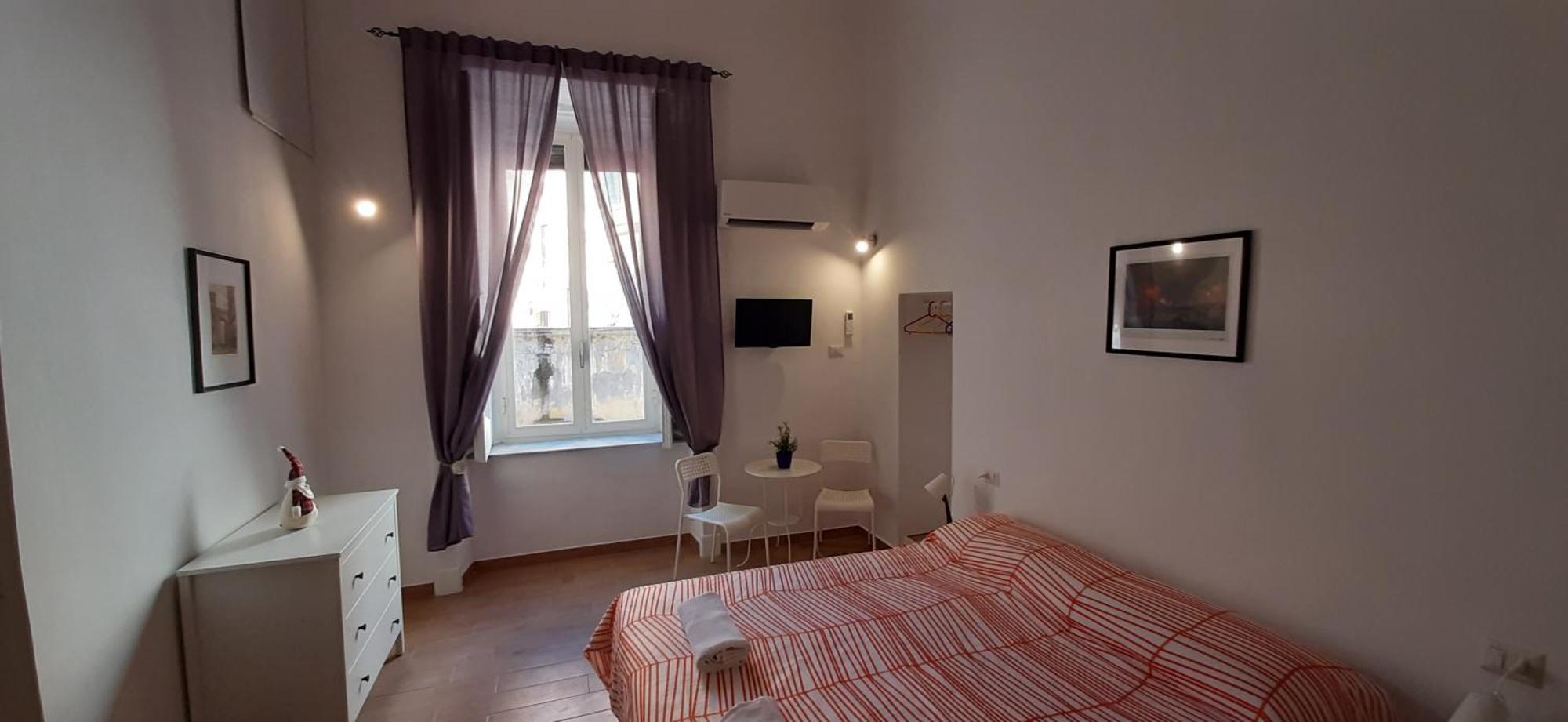 Bed and Breakfast Casa Laura Oliva Mancini Nápoles Habitación foto